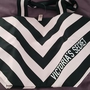 Victoria Secret Weekender tote